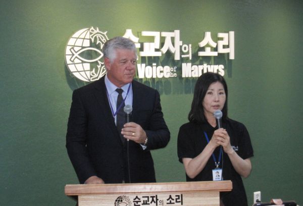 한국 순교자의 소리 차이나에이드 리바이광 변호사