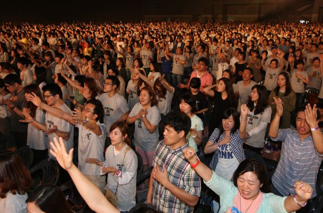 The Holy Spirit(이하 THS) 성회가 6일 오전 11시부터 오후 7시까지 8시간 동안 경기도 고양시 일산 킨텍스(KINTEX)에서 개최됐다. ‘하나님 나라’(The K