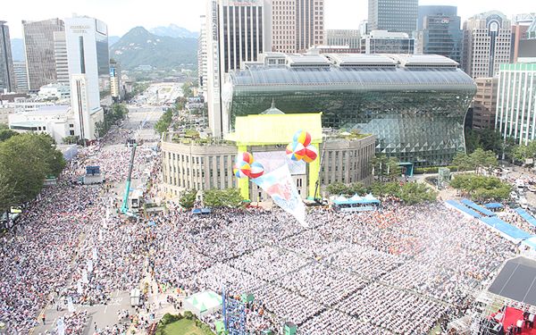 한국교회는 올해 8월 광복 70주년을 기념해 서울광장에서 평화통일기도회를 진행했다.