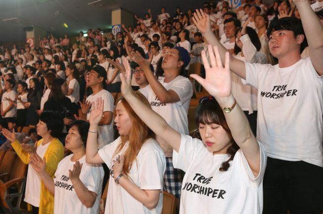 THE 11th HOLY SPIRIT FESTIVAL 청년 기도 예배