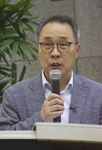 정용성 박사