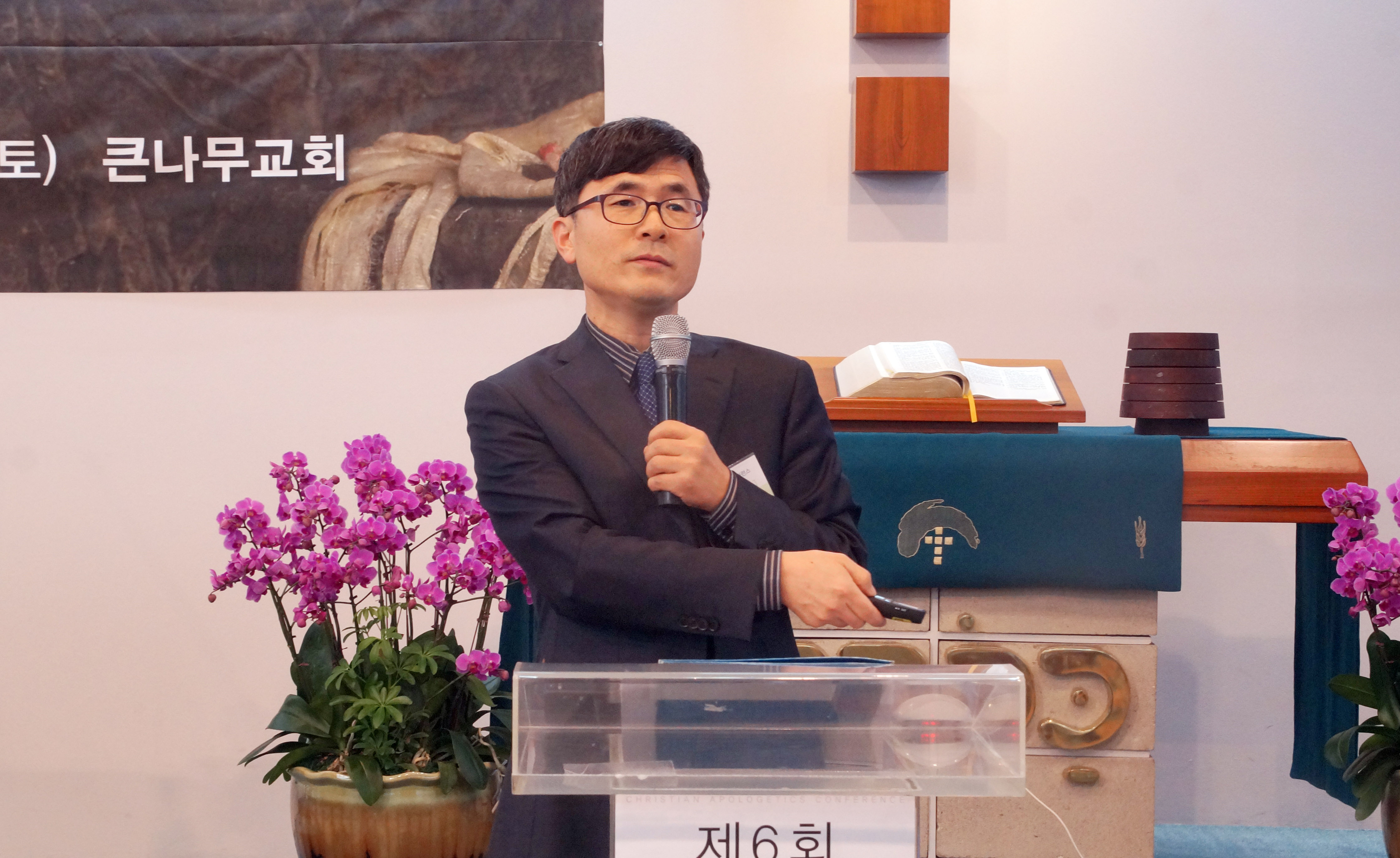 ▲안환균 목사가 강의하고 있다. ⓒ이대웅 기자