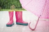 우산 장화 비 빗물 우울 죽음 자살 어린이