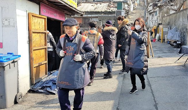 한교연, 코로나 확산에도 어김없이 연탄나눔 