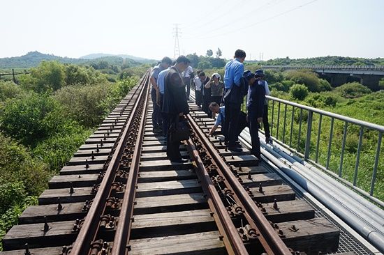 남북철도 복원 사업 