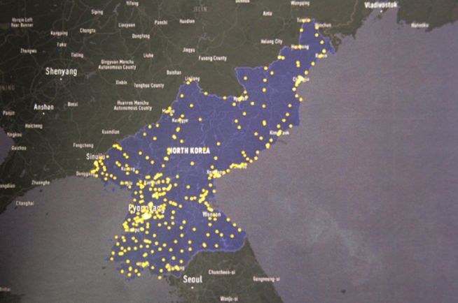 CSIS가 위성사진을 통해 분석한 북한 내에 형성된 장마당의 분포도. 