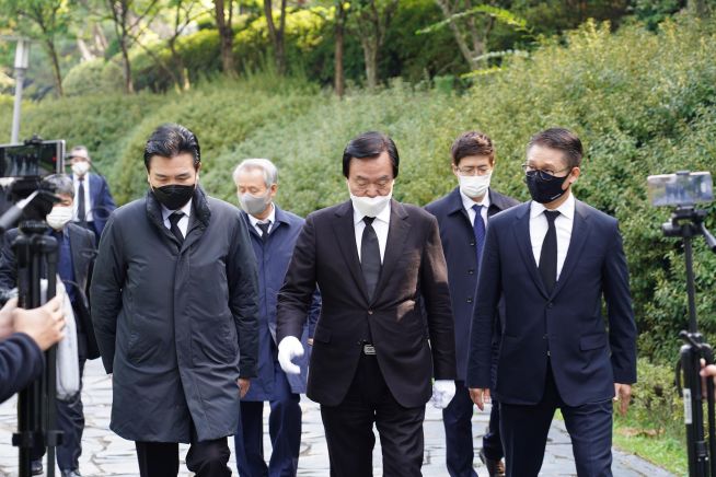 김경재 국민혁명당 대선 후보 국립서울현충원, 양화진외국인선교사묘원 참배 