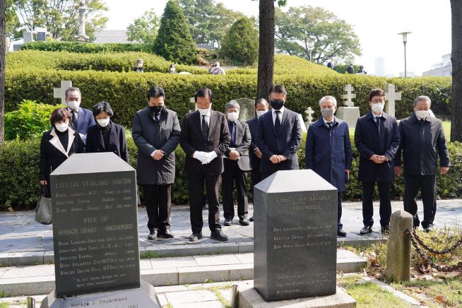 김경재 국민혁명당 대선 후보 국립서울현충원, 양화진외국인선교사묘원 참배 