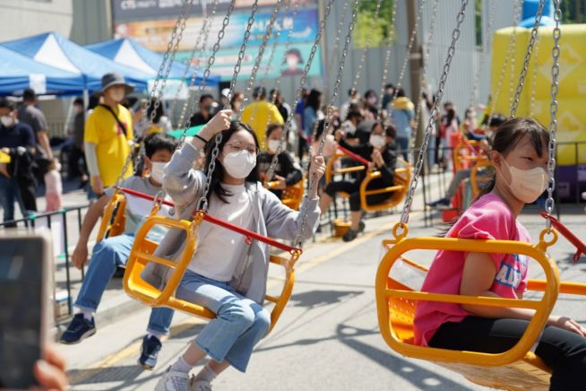 남양주어린이미래재단(대표 설동욱 목사)이 주최하고 남양주시(조광한 시장)와 다산예정교회(담임 설동욱 목사)가 후원한 제1회 남양주 어린이 축제 “꿈을 먹고 살지요”가 어린이들의 행복한 함성이 쏟아진 가운데 성황리에 마쳤다.