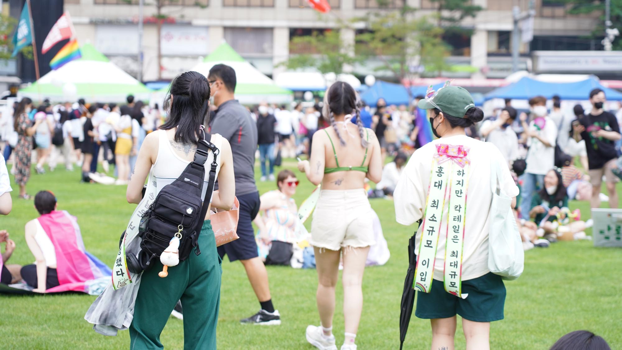 ▲서울광장에서 개최된 퀴어축제 참가자들의 모습. ⓒ송경호 기자