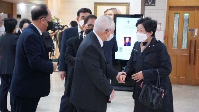 故 김선도 감독회장 빈소, 조문의 발걸음 이어져 