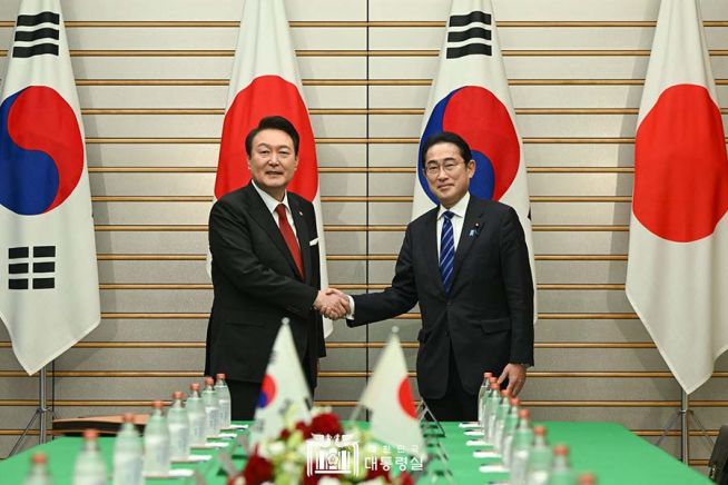 한국 일본 윤석열 기시다 정상회담