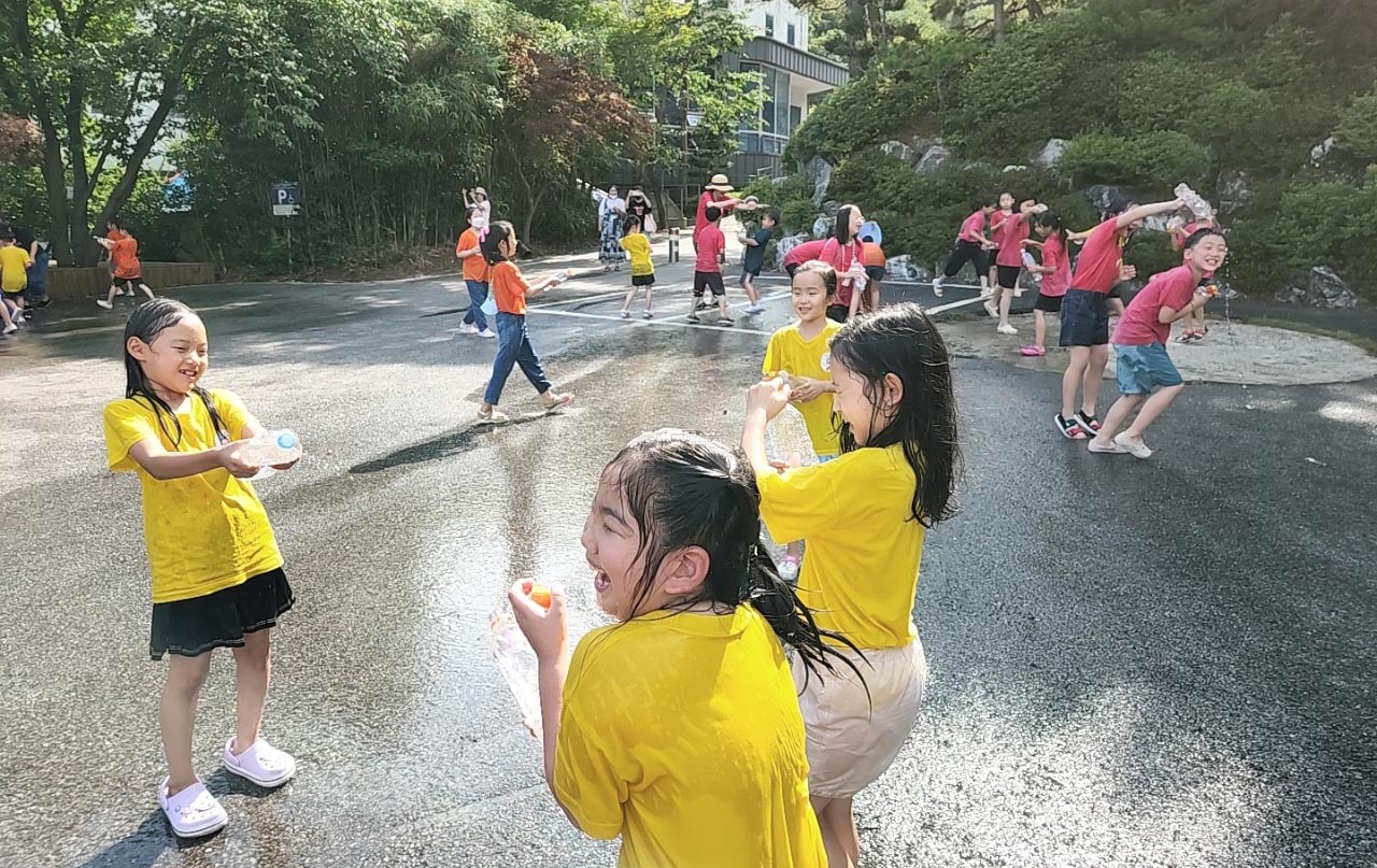 ▲자연스럽게 다자녀를 갖게 되는 당진동일교회 VCA  비전스쿨 모습(위 사진은 본 칼럼 내용과 직접적 관련이 없음). ⓒ크투 DB