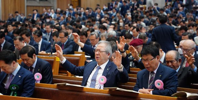 “샬롬을 누리고 부흥하라” 합동 목사장로기도회