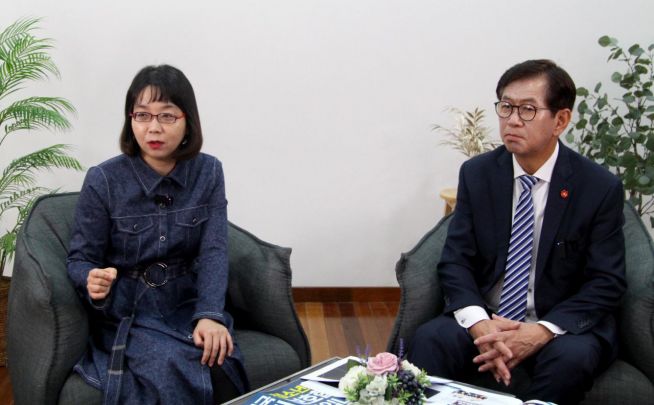 코야드 폴 임 총재와 코야드 코리아 김지연 대표