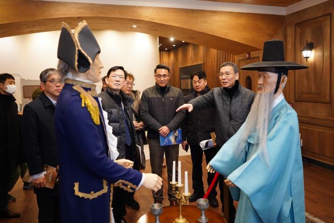 한국에 전해진 최초의 성경 '킹제임스', 언더우드보다 70년 빨랐다