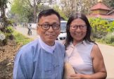 미얀마의 전 카친침례교단 회장인 흐칼람 삼손 목사와 그의 부인. 