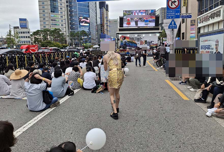 ▲제보자는 &ldquo;현장 참석자를 세어 보니, 정확히 87명이었다&rdquo;고 밝혔다. ⓒ독자 제공