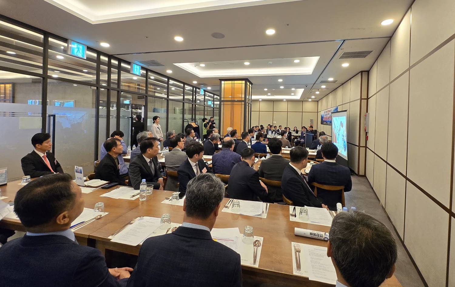 ▲10.27 한국교회 연합예배 준비를 위한 대구 교계 지도자 조찬 모임 현장. ⓒ대구성시화, JDR 제공