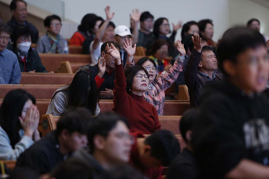 ▲성도들이 기도하고 있다. ⓒ에스더기도운동