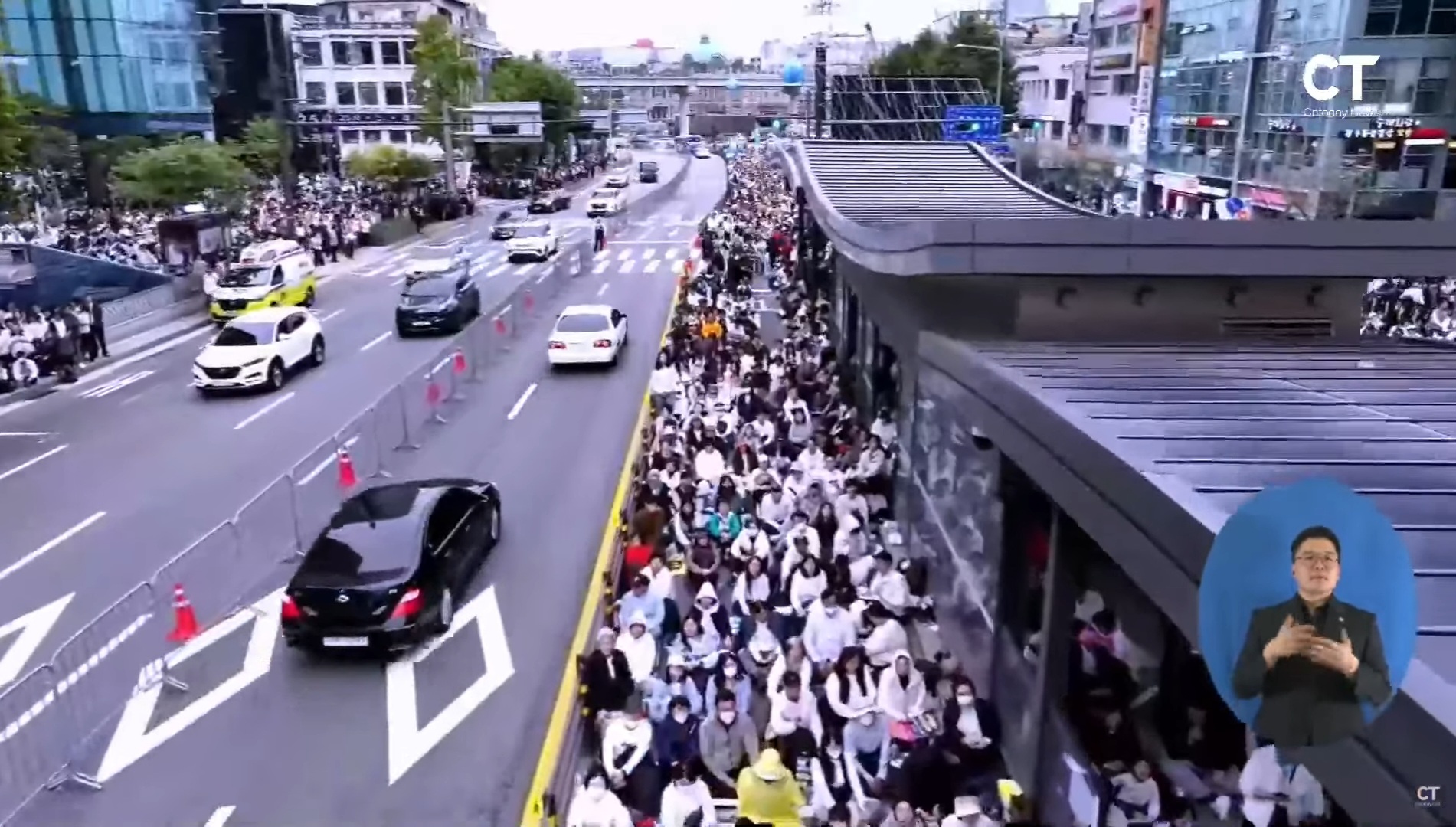 ▲10.27 한국교회 200만 연합예배 및 큰 기도회가 개최된 서울시청 앞 광장, 광화문, 여의도, 서울역 일대에서 드론으로 촬영한 모습들. ⓒ크리스천투데이 유튜브